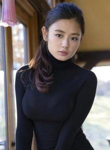 日本模特 种子,时尚界的璀璨新星