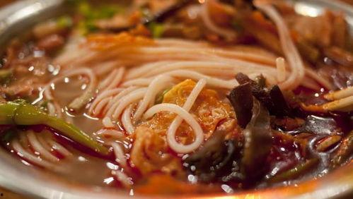 董阿姨螺蛳粉爆料视频,揭秘网红美食背后的秘密