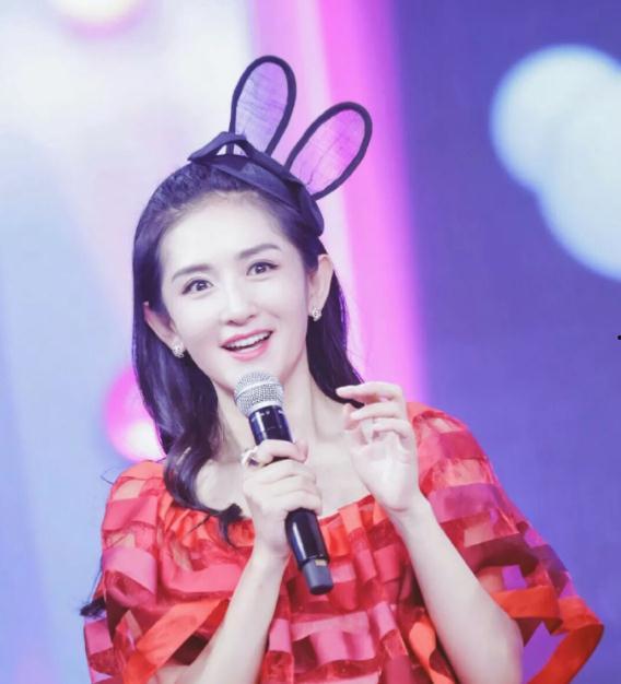 谢娜爆料录音在线听歌视频,独家在线听歌视频幕后故事