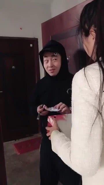 快递员的艳遇在线观看,邂逅都市浪漫传奇