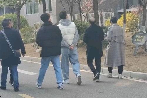 新疆吃瓜网红事件视频,网络热议背后的真相与反思